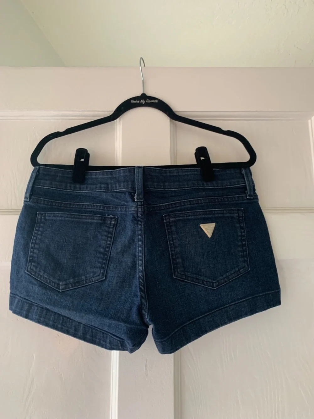 Guess Low Rise Dark Indigo Wash Denim Shorts Stretch Pockets Size 31 Y2k